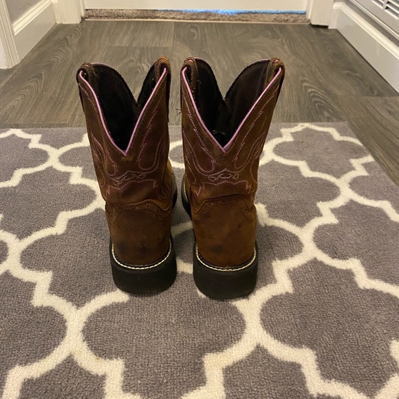 Justin’s Cowboy boots - Picture 4 of 5